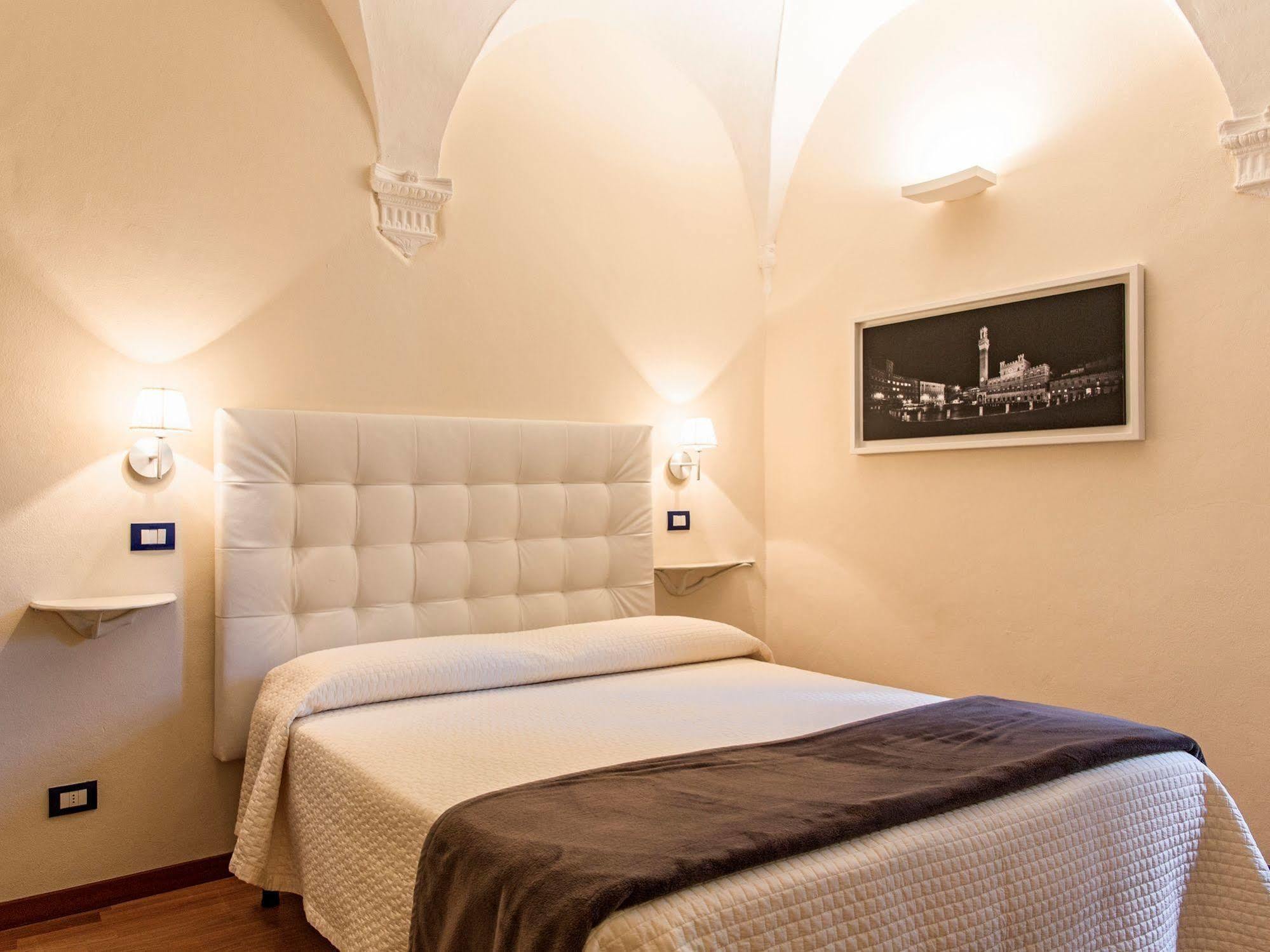 B&B Quattro Cantoni Siena Kültér fotó